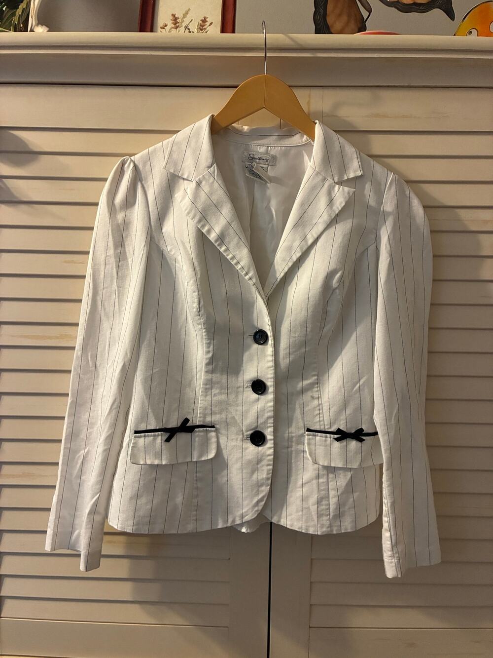 Speechless Blazer Vintage Y2K White Black Pin Stripe Black Buttons Accent Bow